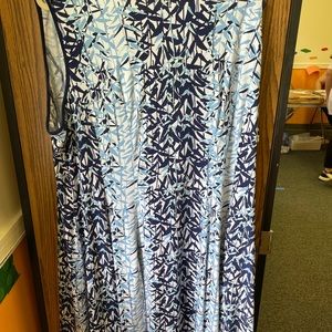 Blue and white size 22w print dress